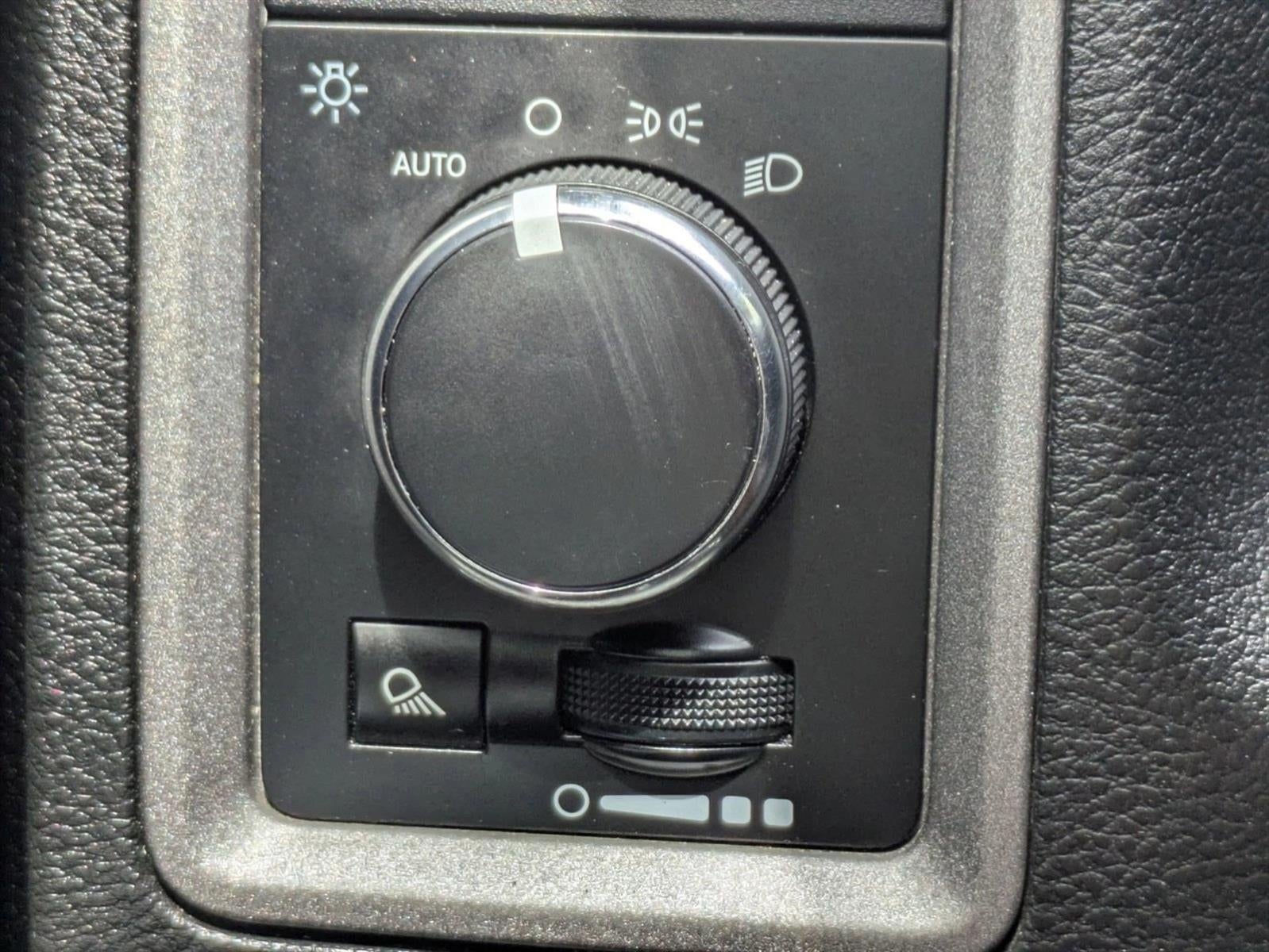 2021 RAM 1500 Classic Tradesman 4x2 Quad Cab 6'4" Box