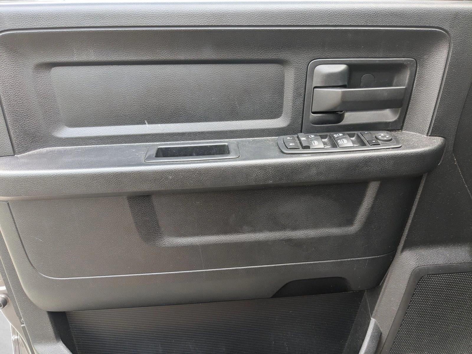 2014 RAM 1500 2WD Quad Cab 6.4 Ft Box Tradesman