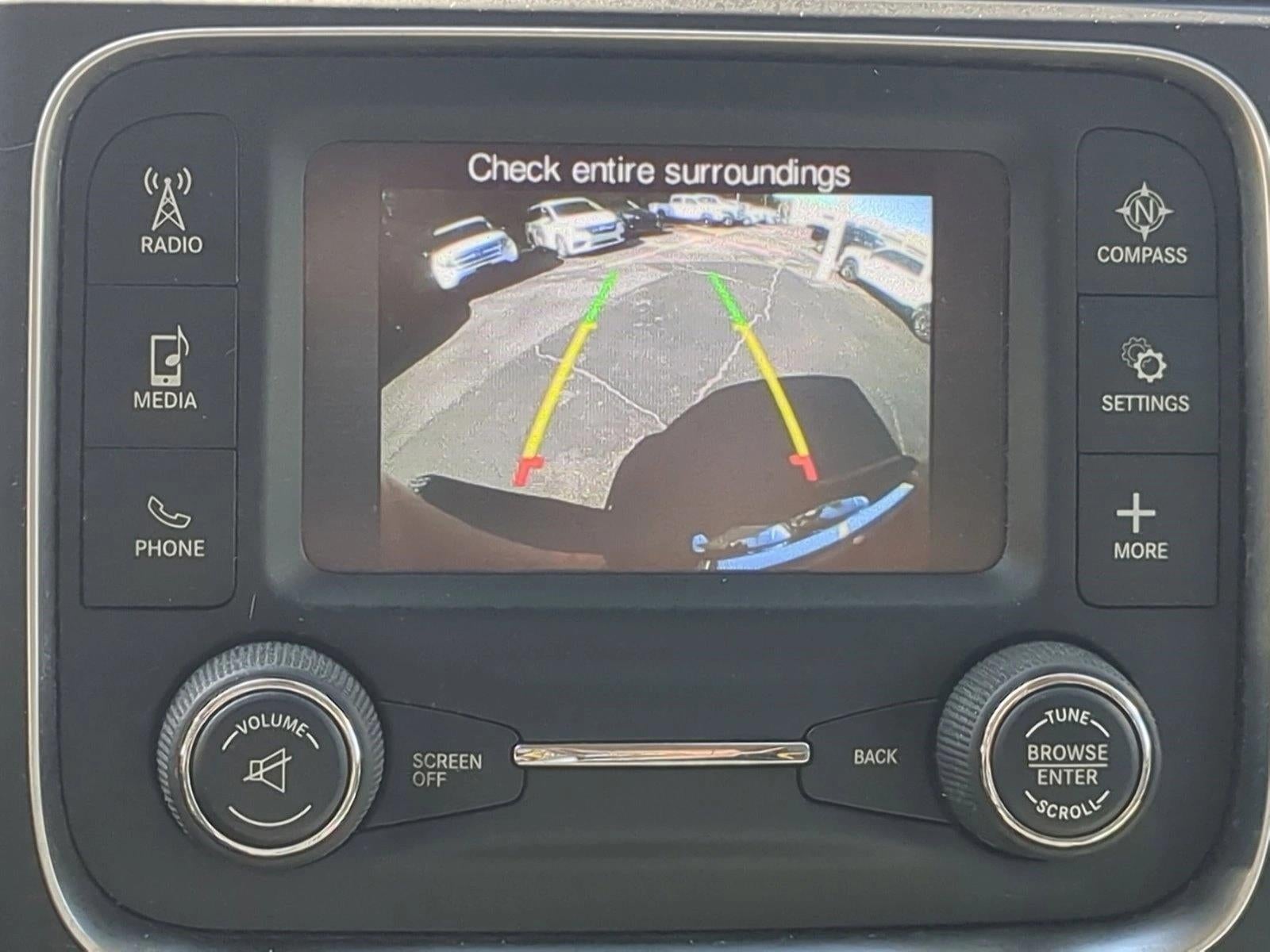 2017 RAM 1500 Express 4x4 Crew Cab 5'7" Box