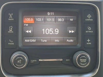 2017 RAM 1500 Express 4x4 Crew Cab 5'7" Box