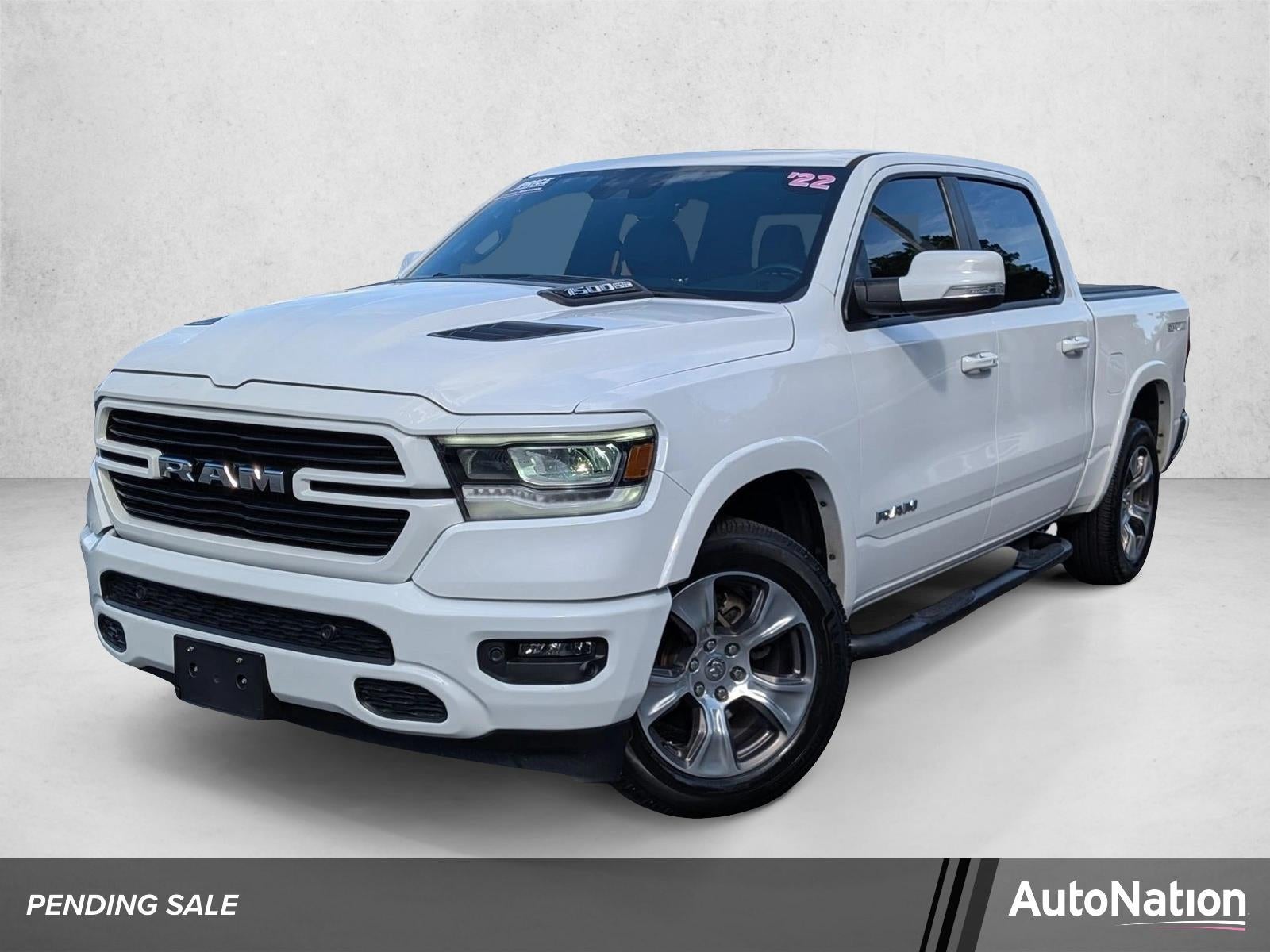 2022 RAM 1500 Laramie 4x4 Crew Cab 5'7" Box
