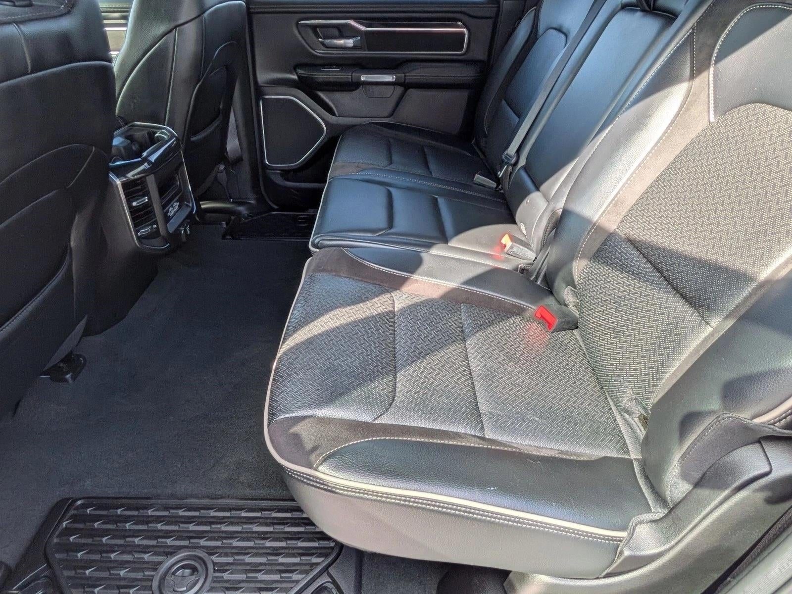 2022 RAM 1500 Laramie 4x4 Crew Cab 5'7" Box