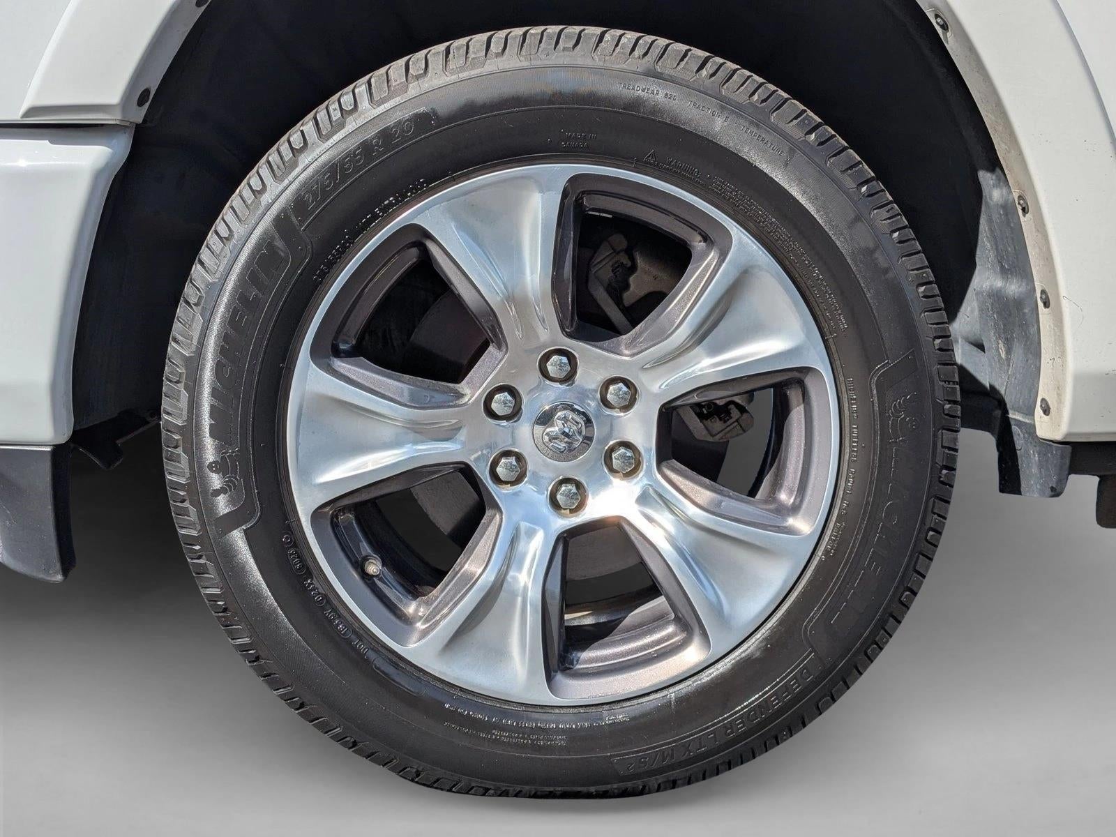 2022 RAM 1500 Laramie 4x4 Crew Cab 5'7" Box