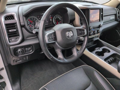 2020 RAM 1500 Laramie 4x4 Crew Cab 5'7" Box