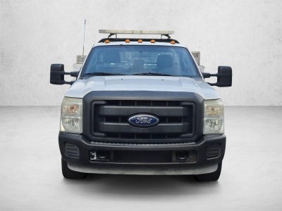2016 Ford Super Duty F-350 DRW 2WD Reg Cab 141" WB 60" CA XL