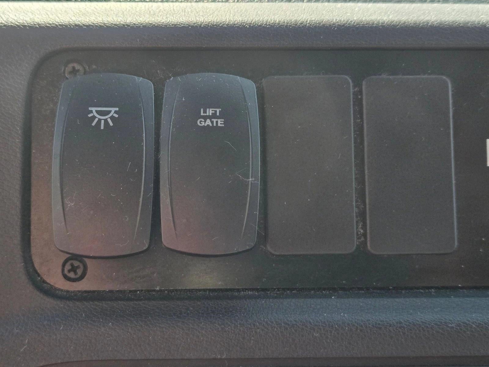 2021 Ford E-Series Cutaway E-450 DRW 158" WB