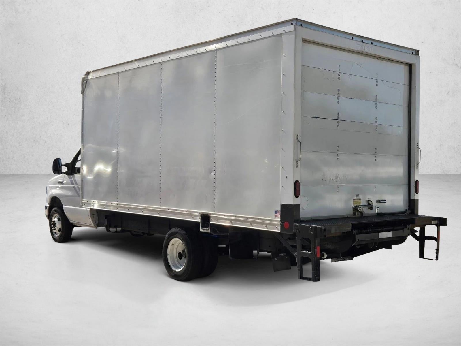 2021 Ford E-Series Cutaway E-450 DRW 158" WB