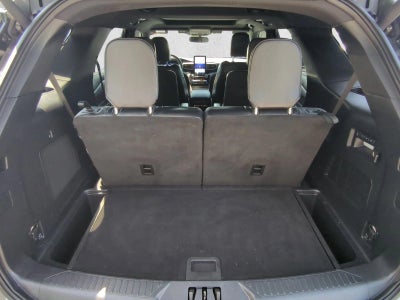 2022 Ford Explorer ST 4WD