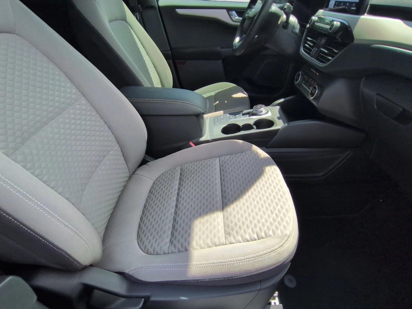 2020 Ford Escape SE FWD