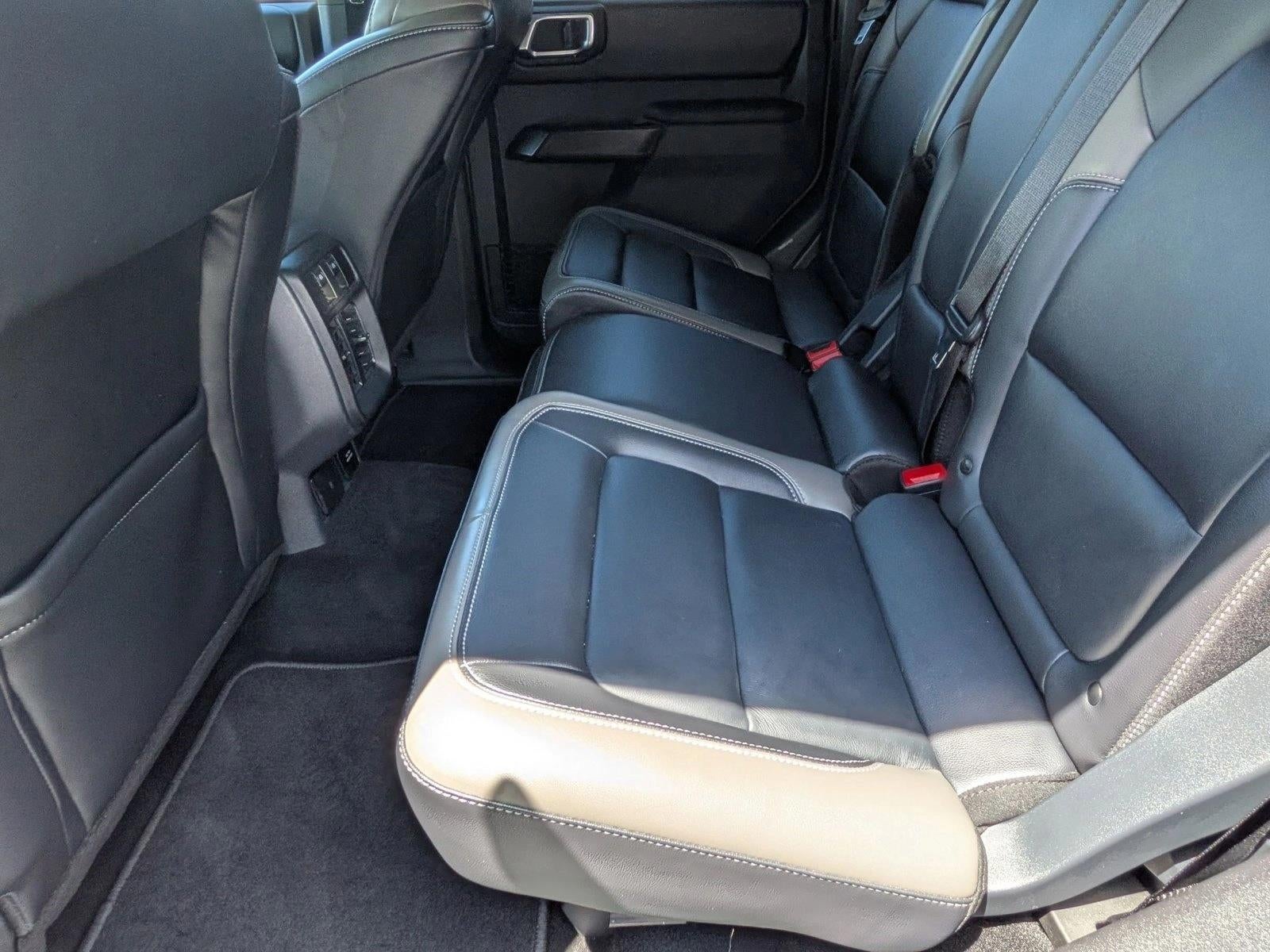2025 Ford Bronco Outer Banks 4 Door 4x4
