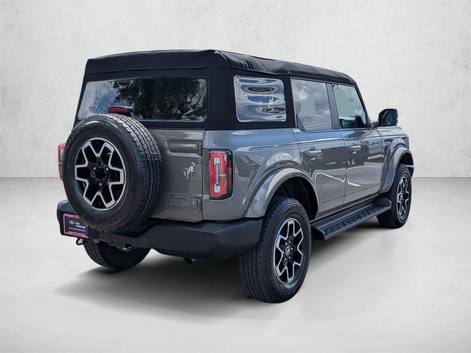 2025 Ford Bronco Outer Banks 4 Door 4x4