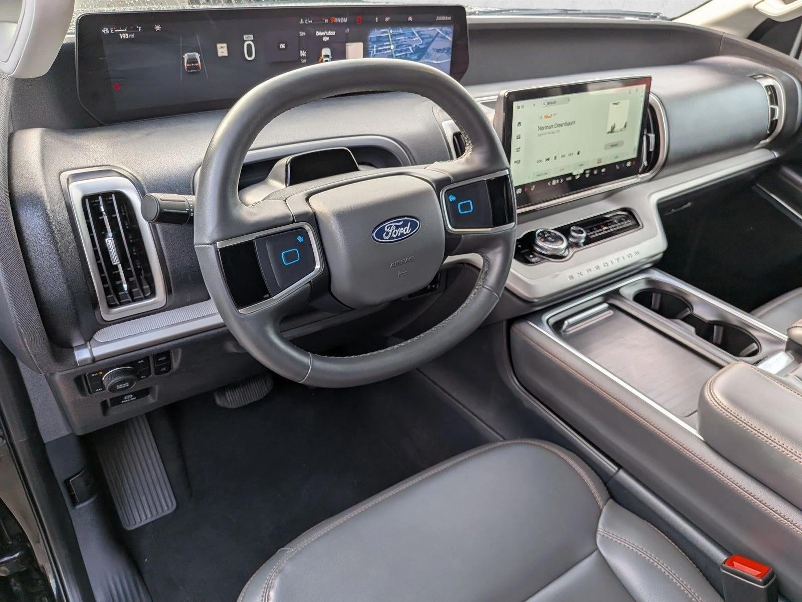 2025 Ford Expedition Max Active 4x4