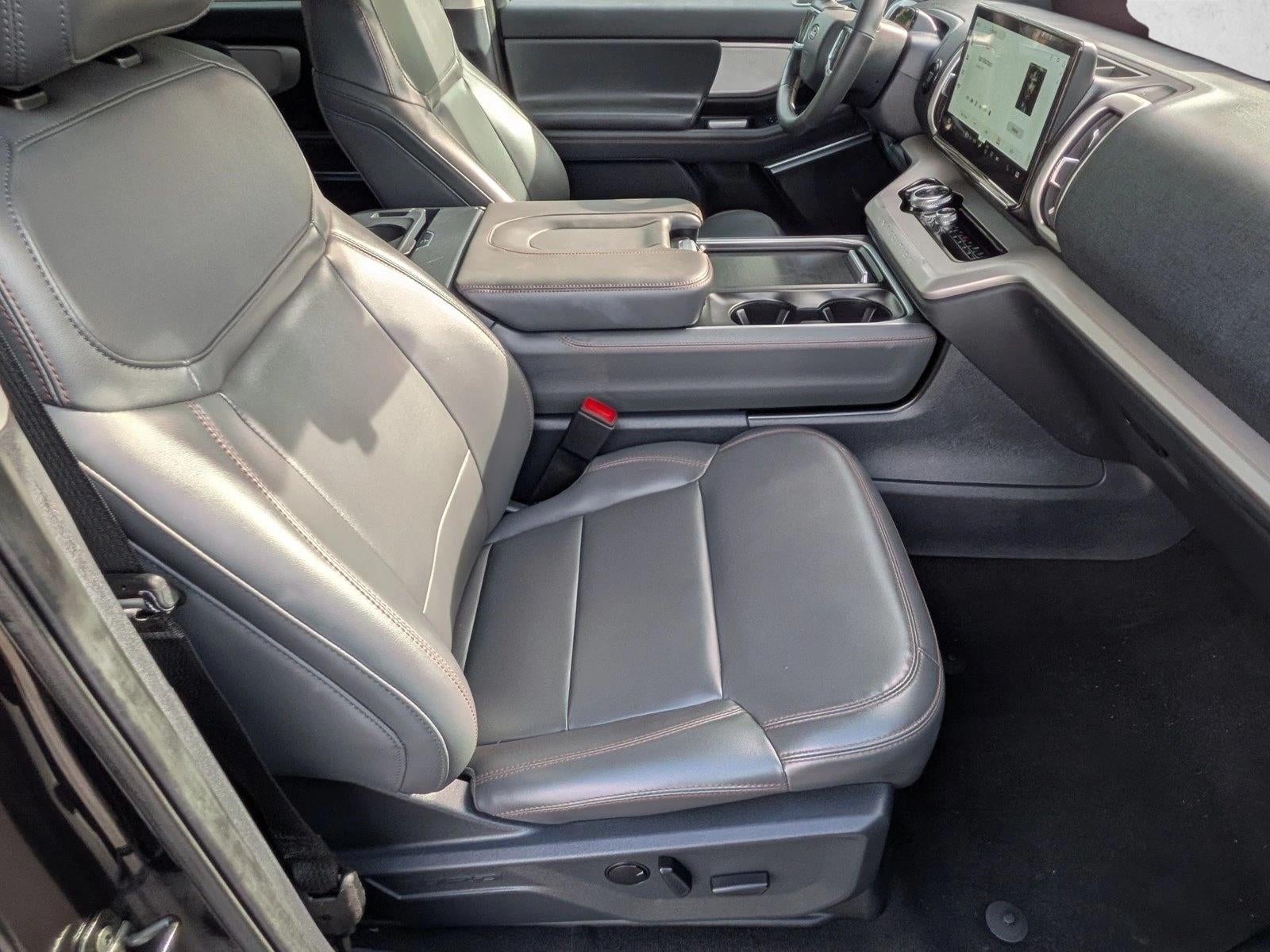 2025 Ford Expedition Max Active 4x4