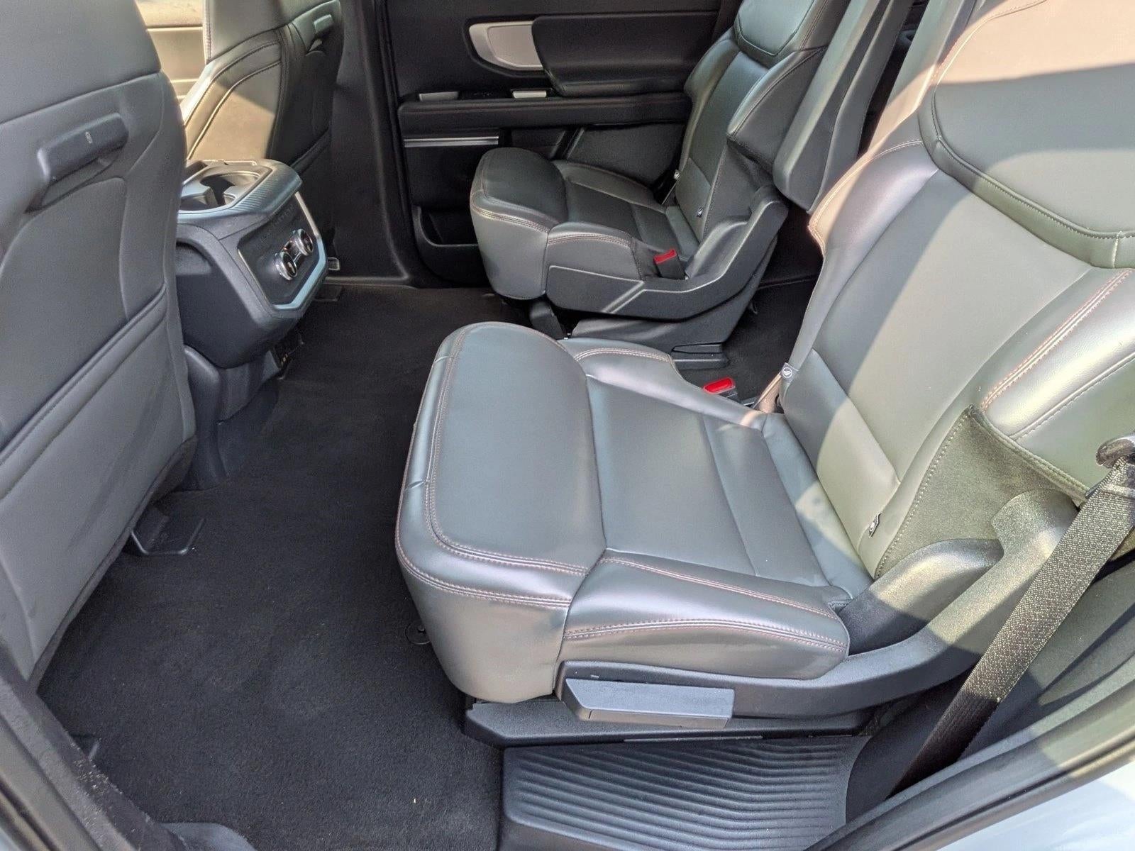2025 Ford Expedition Active 4x2