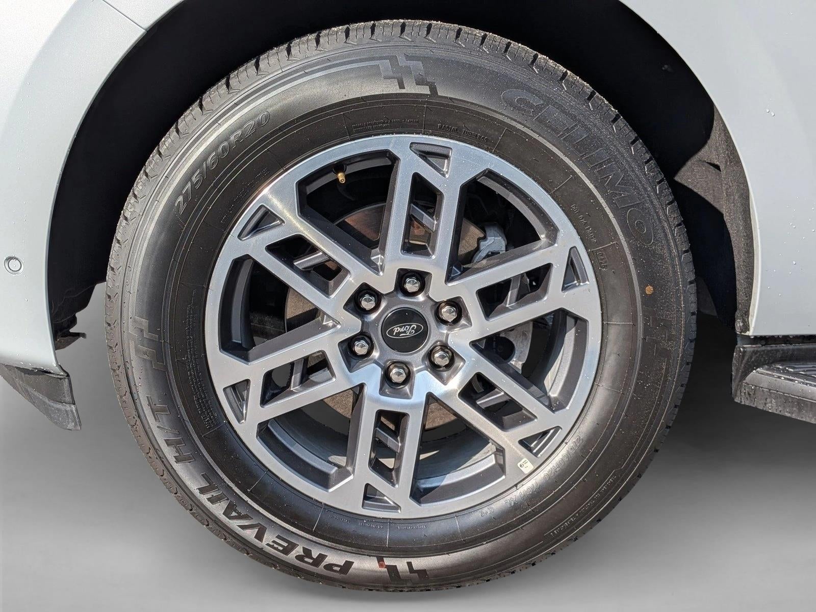 2025 Ford Expedition Active 4x2