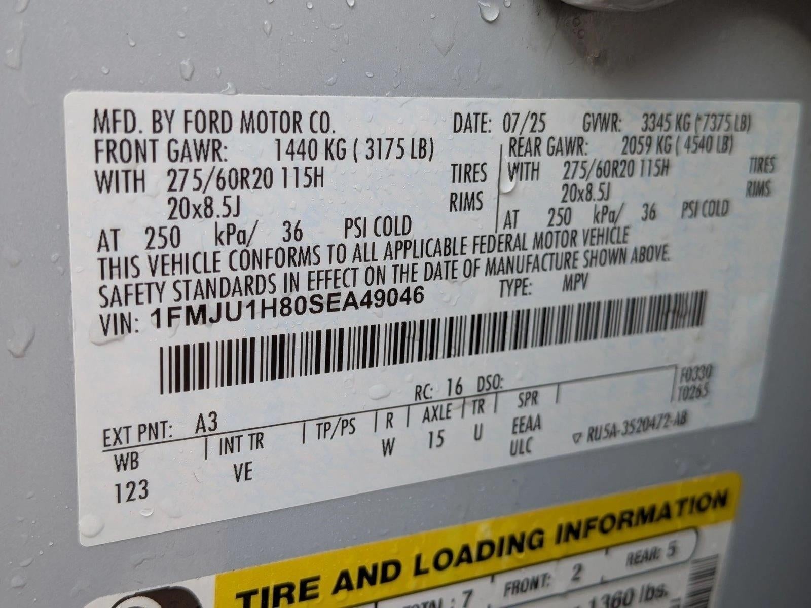 2025 Ford Expedition Active 4x2