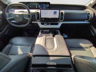 2025 Ford Expedition Active 4x4