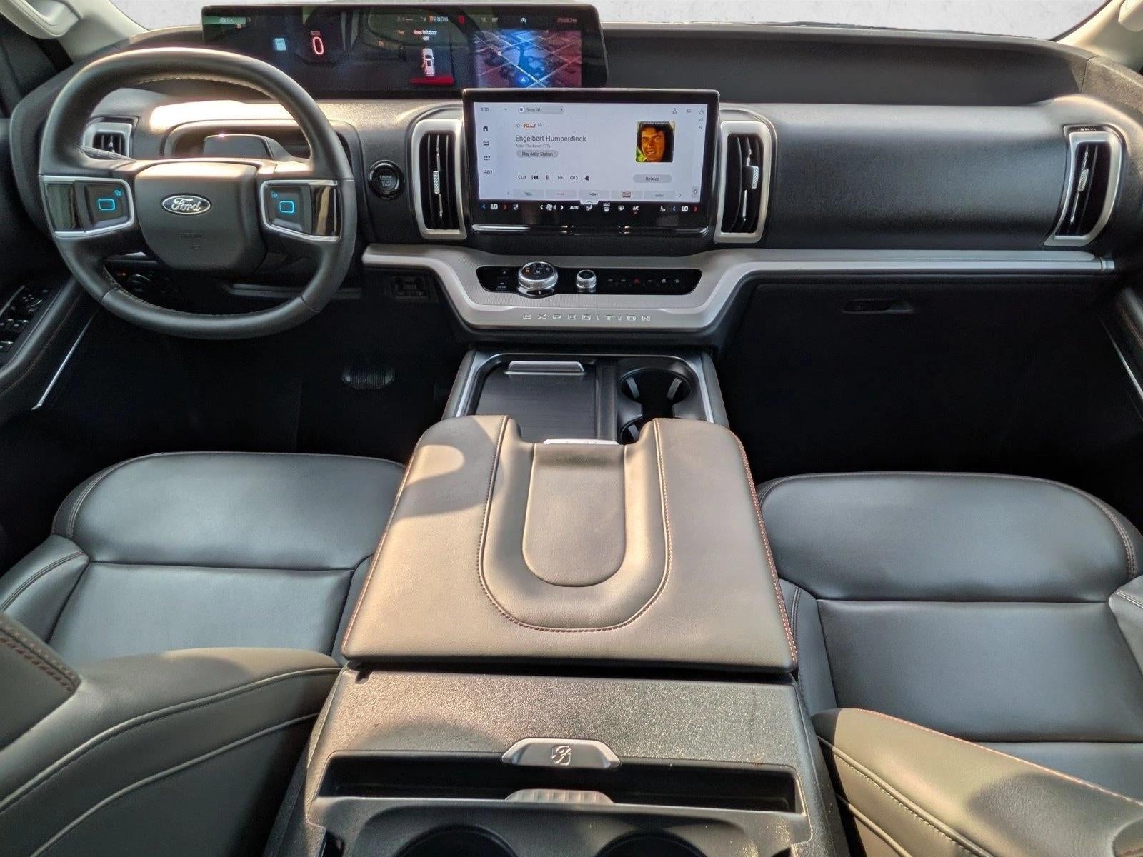 2025 Ford Expedition Active 4x4