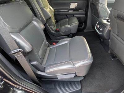 2025 Ford Expedition Active 4x4