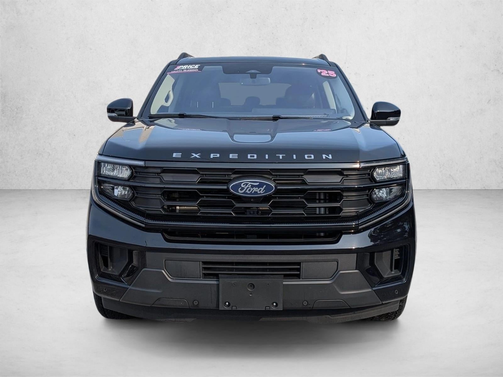 2025 Ford Expedition Active 4x4