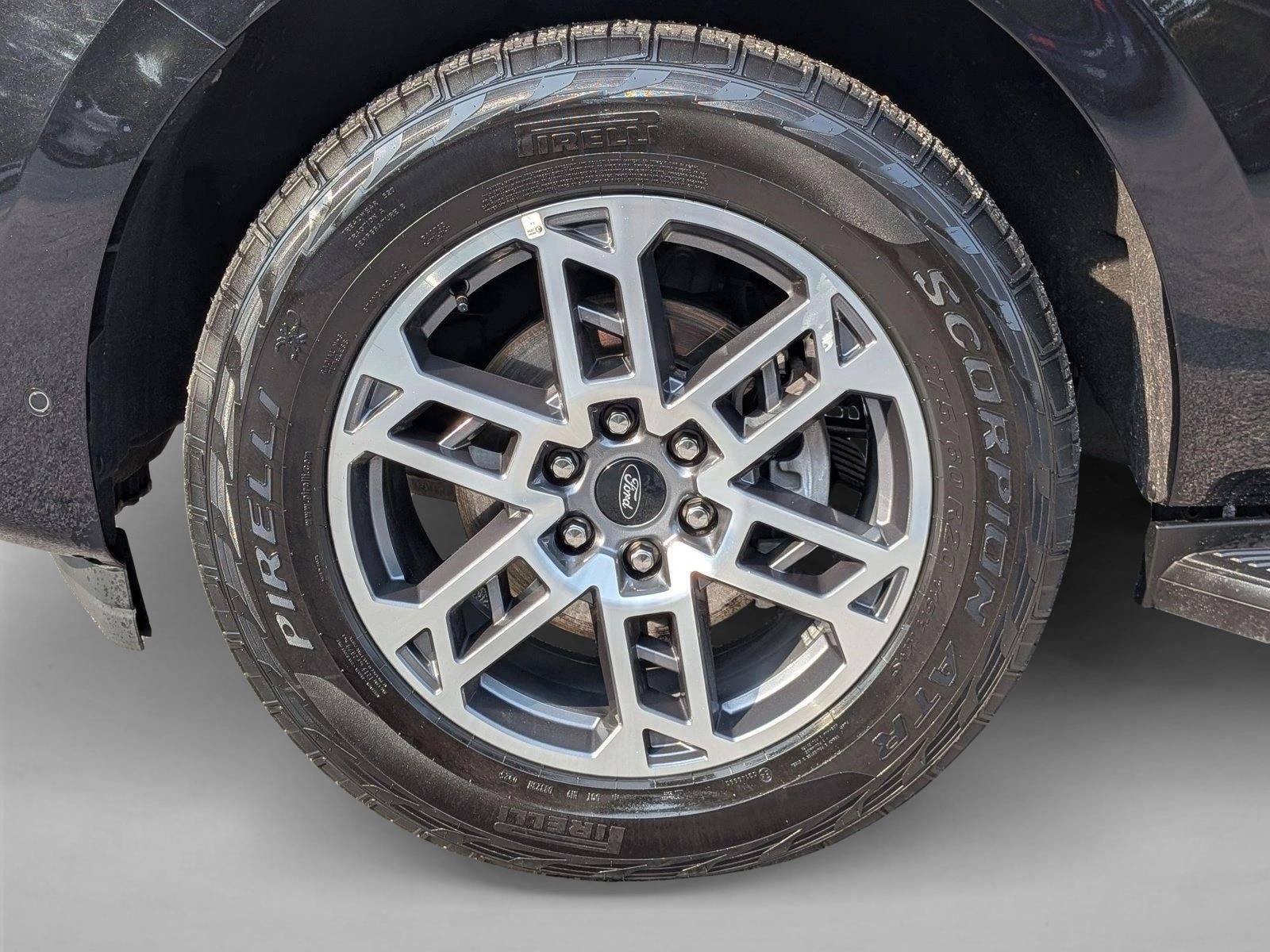 2025 Ford Expedition Active 4x4