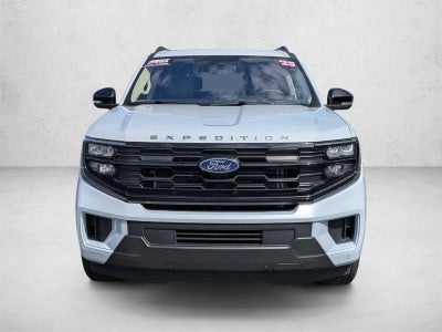 2025 Ford Expedition Active 4x4