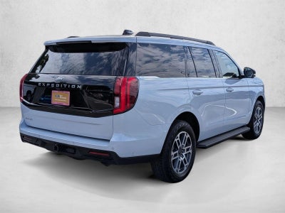 2025 Ford Expedition Active 4x4