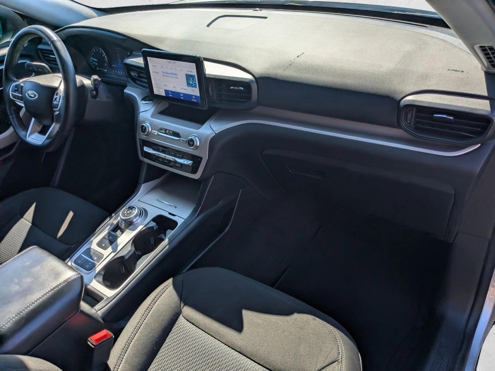 2023 Ford Explorer XLT RWD