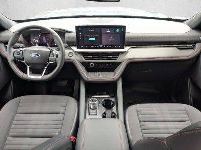 2025 Ford Explorer ST-Line RWD