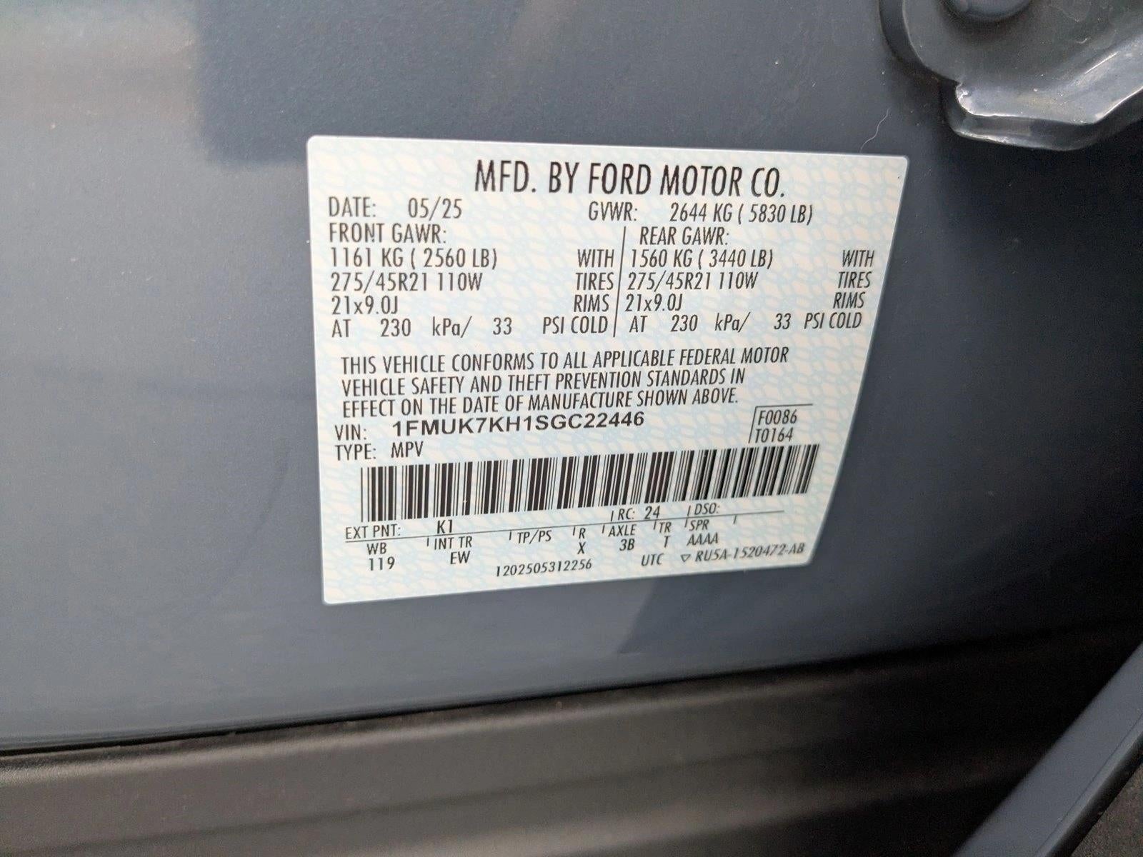 2025 Ford Explorer ST-Line RWD