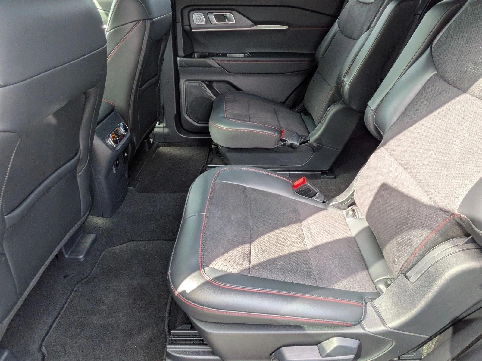 2025 Ford Explorer ST RWD