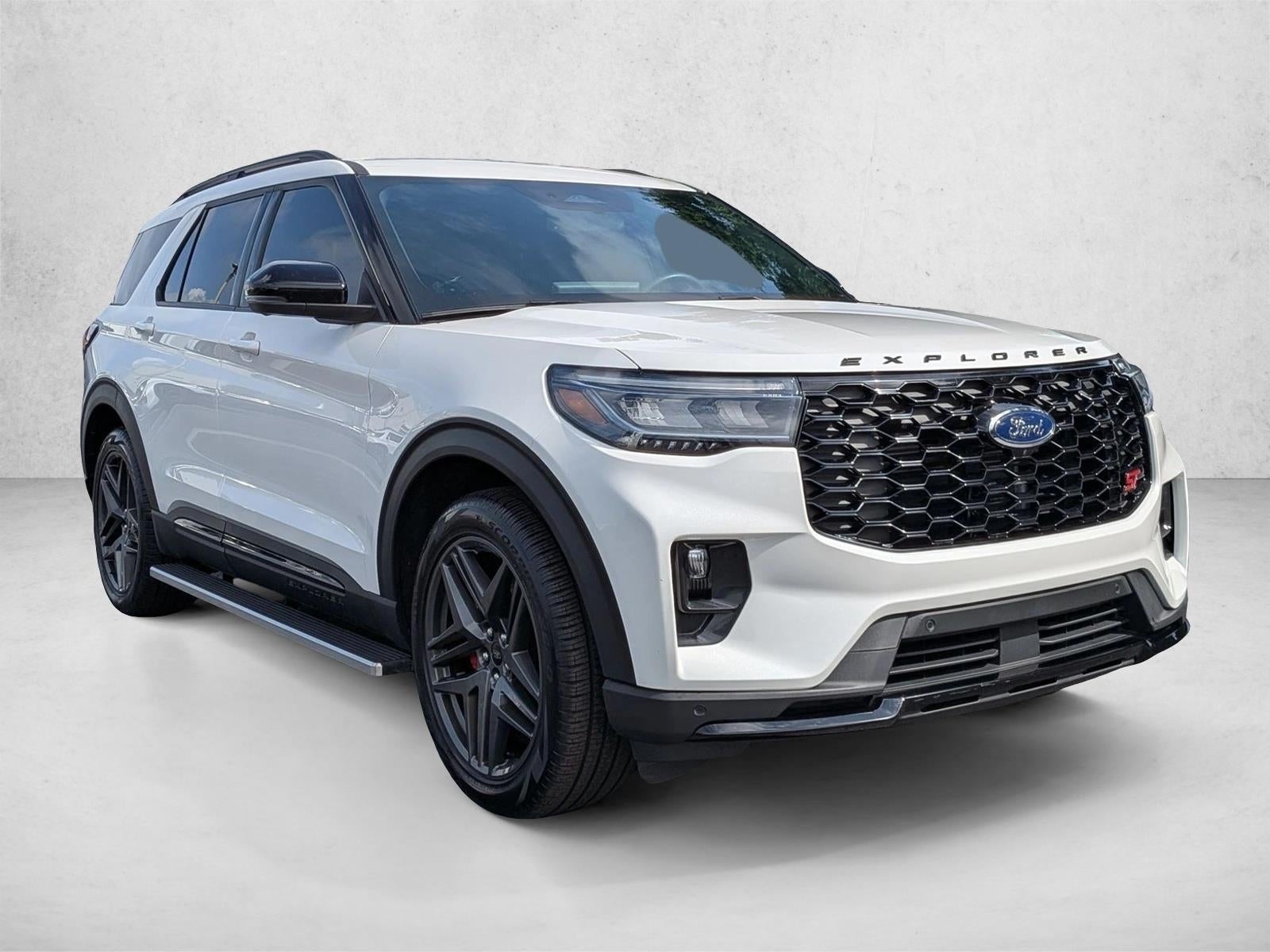2025 Ford Explorer ST RWD