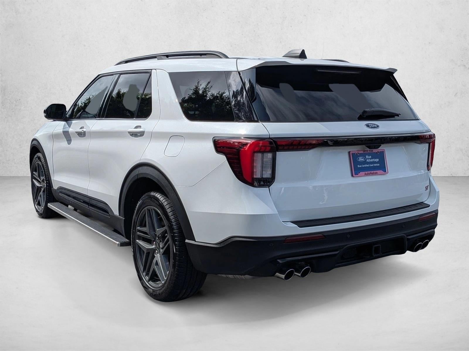 2025 Ford Explorer ST RWD