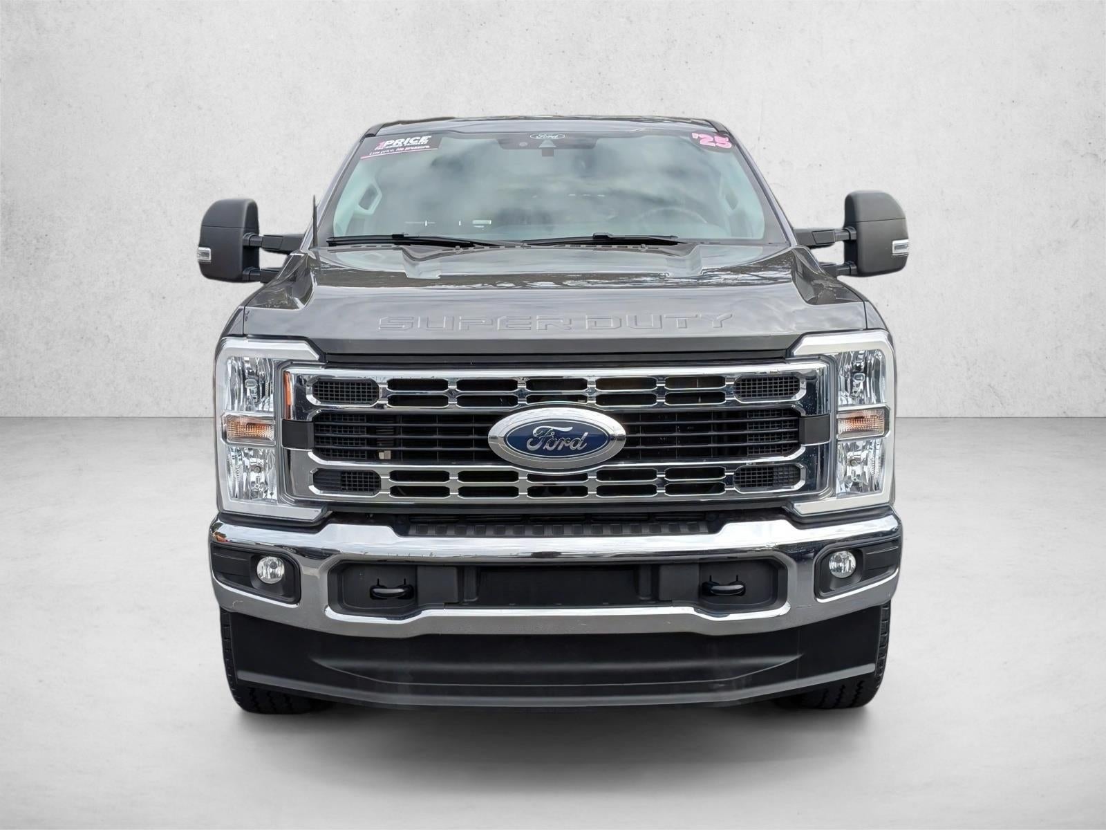 2025 Ford Super Duty F-250 SRW XLT 4WD Crew Cab 6.75' Box