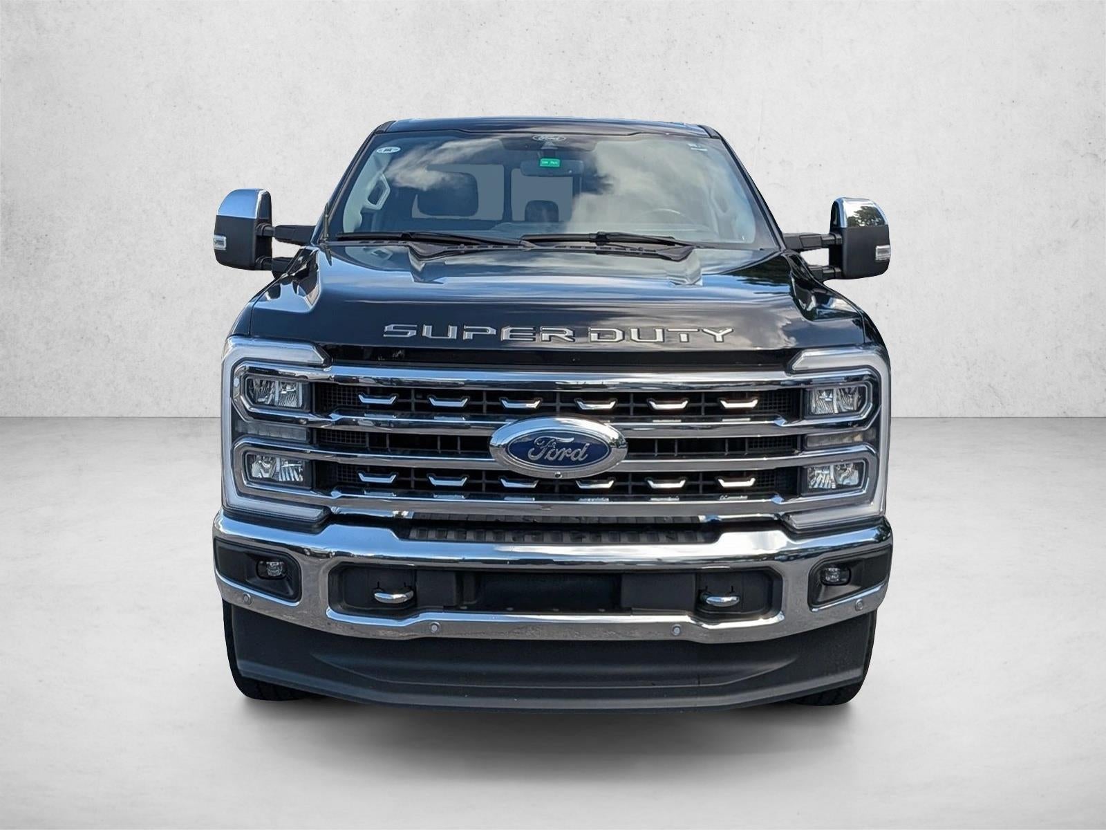 2024 Ford Super Duty F-250 SRW LARIAT 4WD Crew Cab 6.75' Box