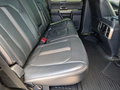 2022 Ford Super Duty F-350 SRW Platinum 4WD Crew Cab 6.75' Box