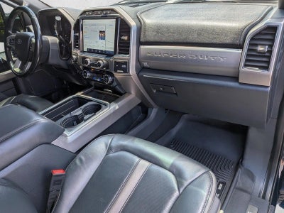 2022 Ford Super Duty F-350 SRW Platinum 4WD Crew Cab 6.75' Box