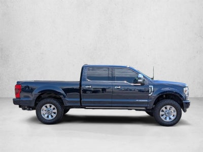 2022 Ford Super Duty F-350 SRW Platinum 4WD Crew Cab 6.75' Box