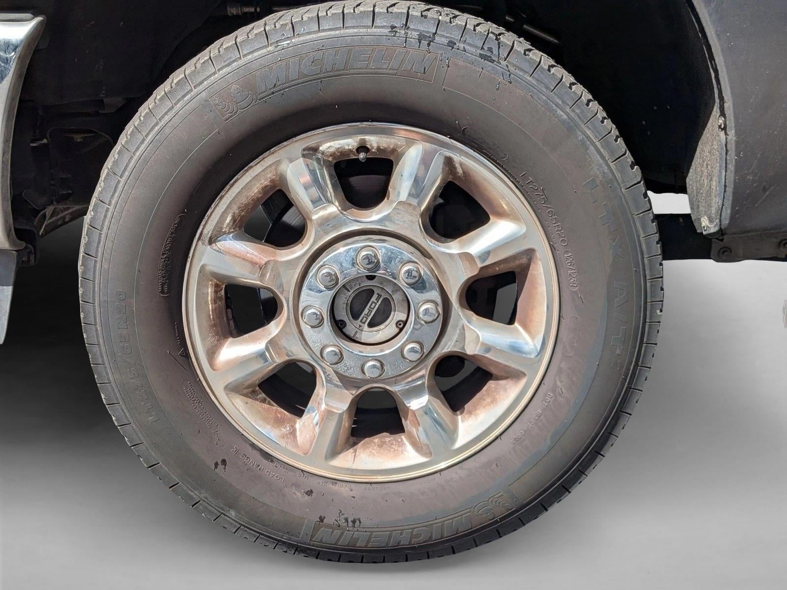 2015 Ford Super Duty F-350 SRW 4WD Crew Cab 6-3/4 Ft Box Lariat