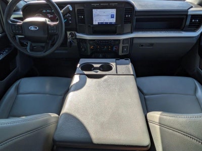 2024 Ford Super Duty F-350 DRW XL 4WD Crew Cab 8' Box