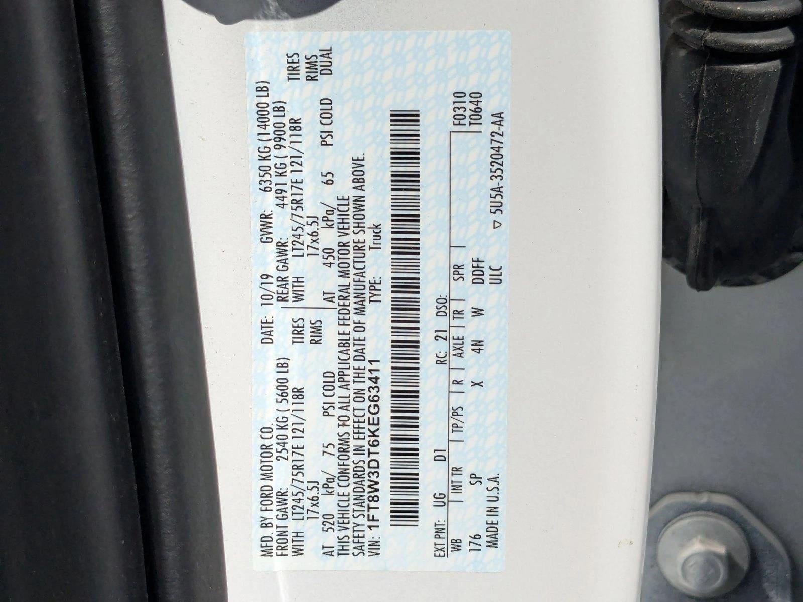 2019 Ford Super Duty F-350 DRW King Ranch 4WD Crew Cab 8' Box