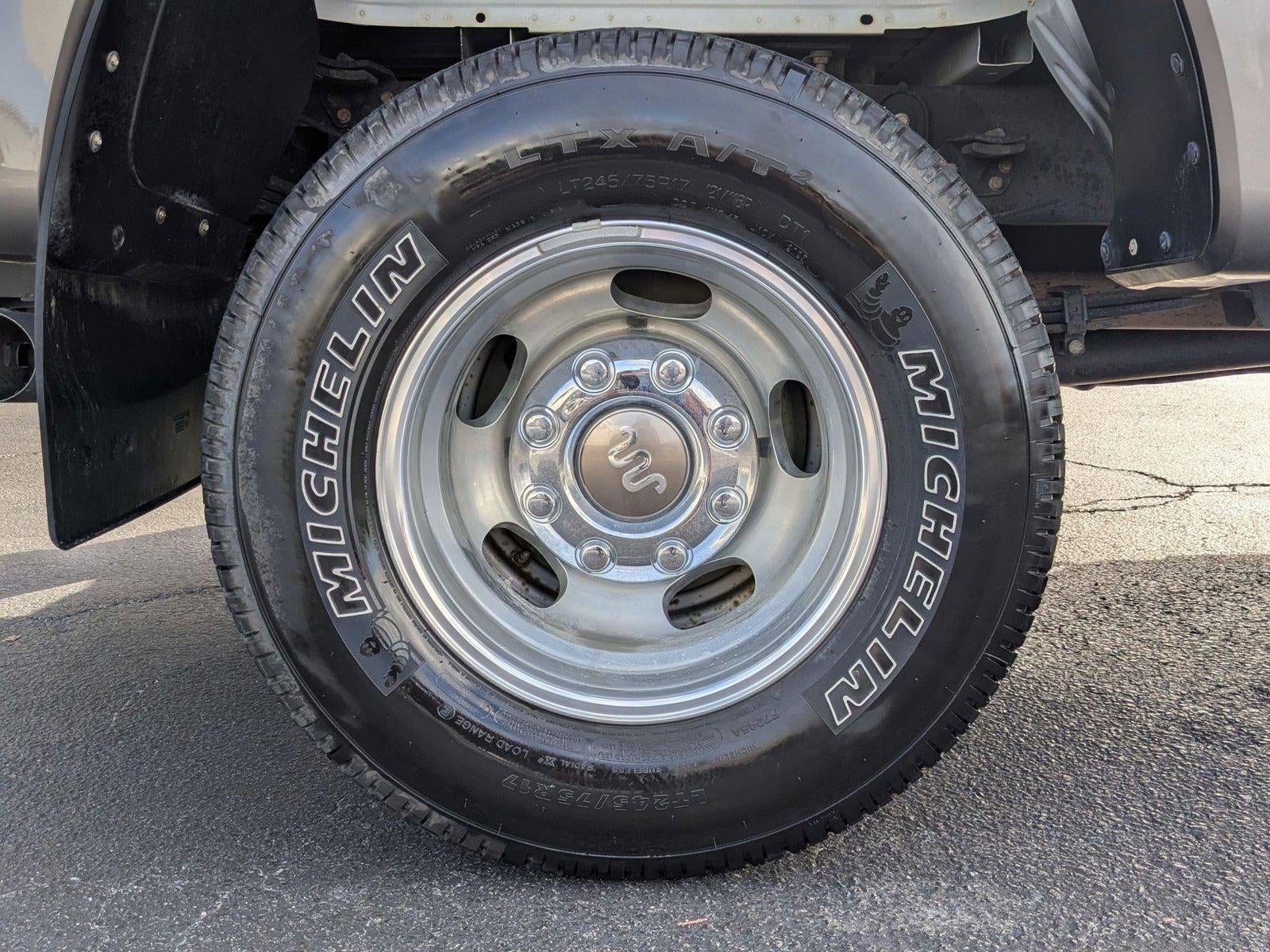 2019 Ford Super Duty F-350 DRW King Ranch 4WD Crew Cab 8' Box