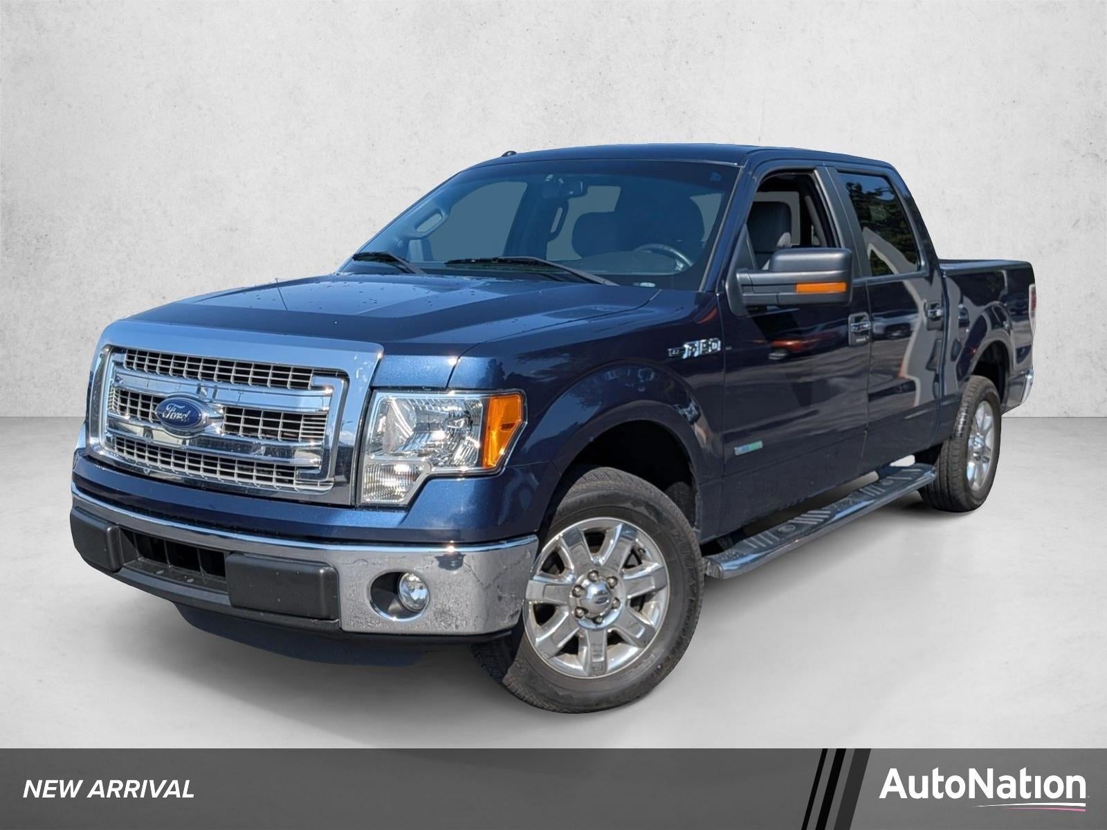 2014 Ford F-150 2WD SuperCrew 5-1/2 Ft Box XLT