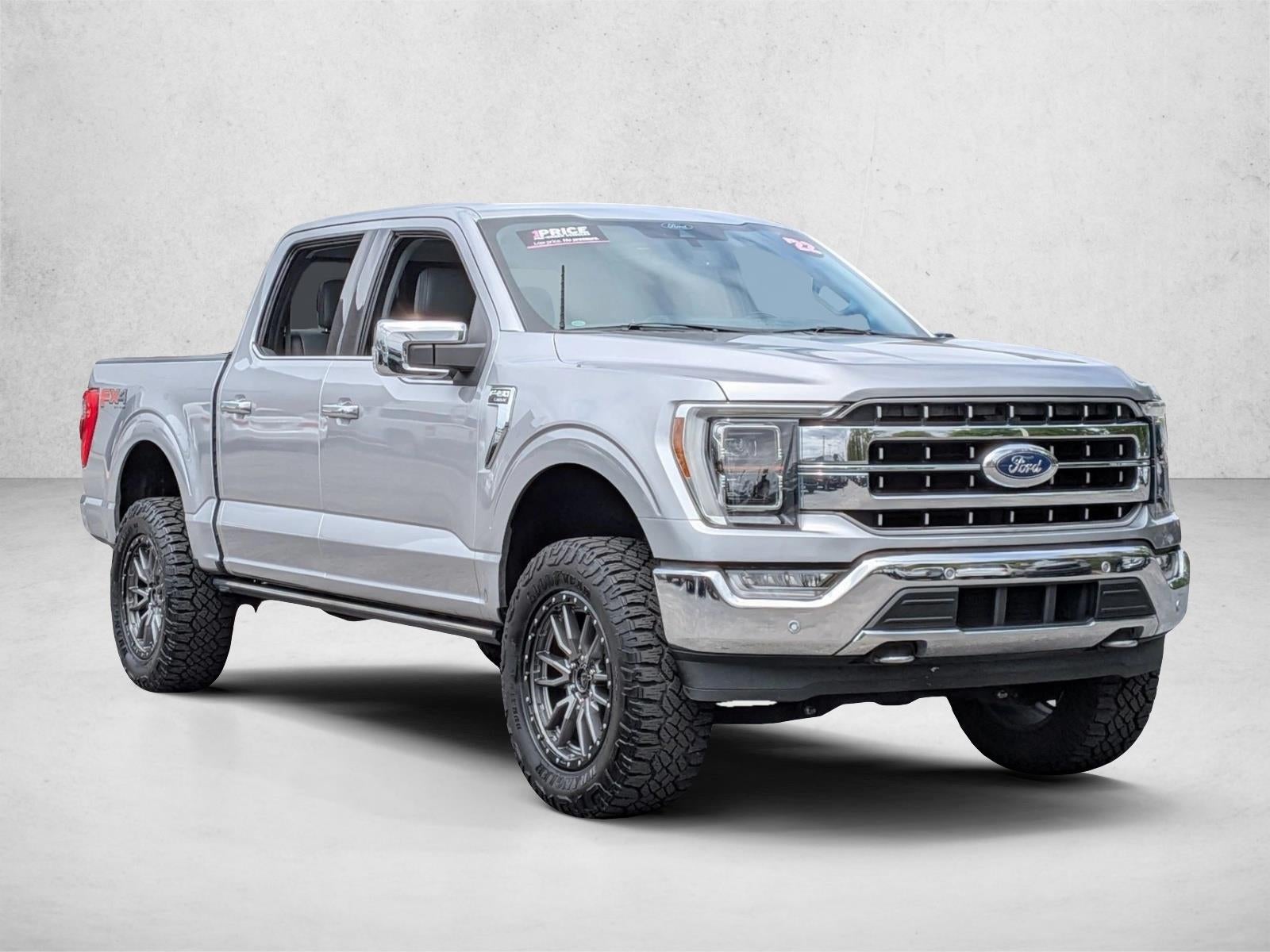 2022 Ford F-150 LARIAT 4WD SuperCrew 5.5' Box