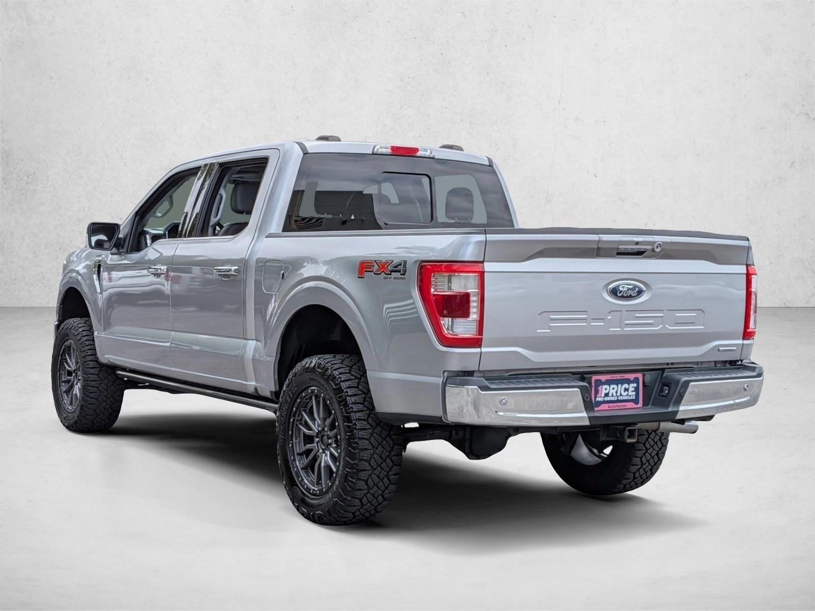 2022 Ford F-150 LARIAT 4WD SuperCrew 5.5' Box