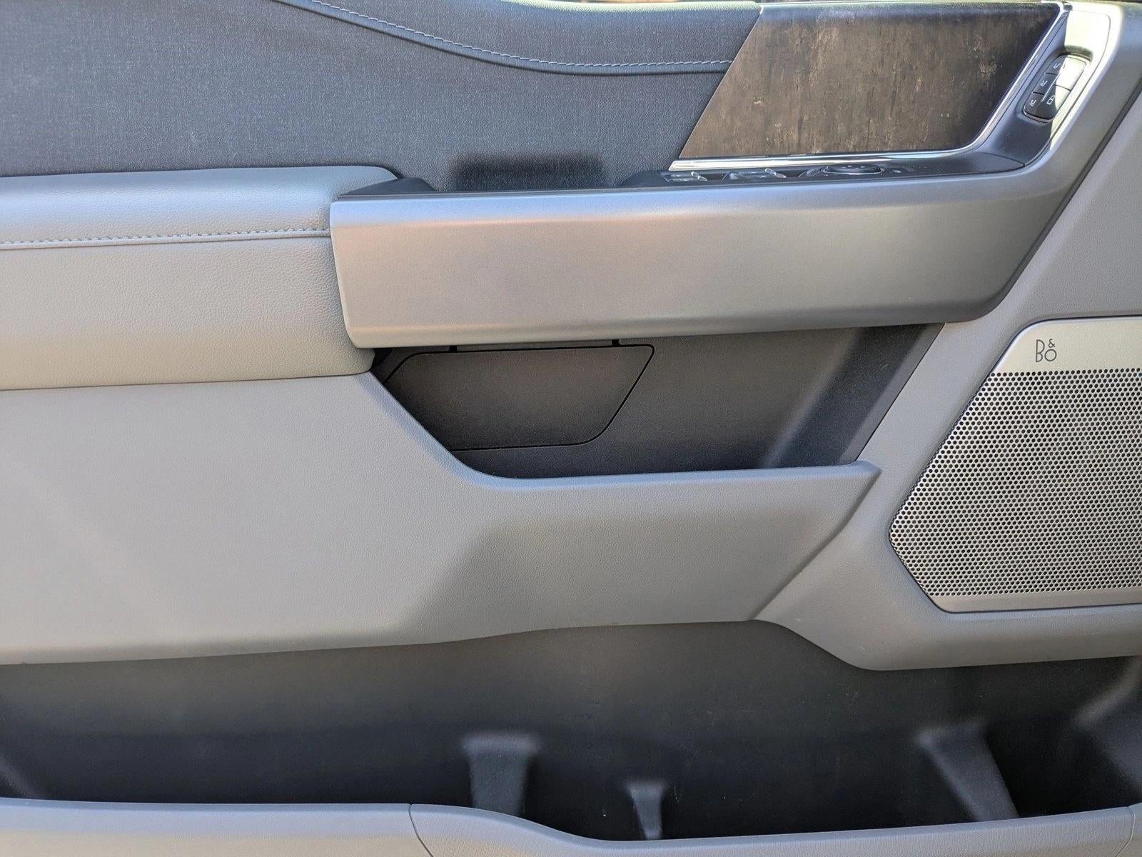 2022 Ford F-150 LARIAT 4WD SuperCrew 5.5' Box