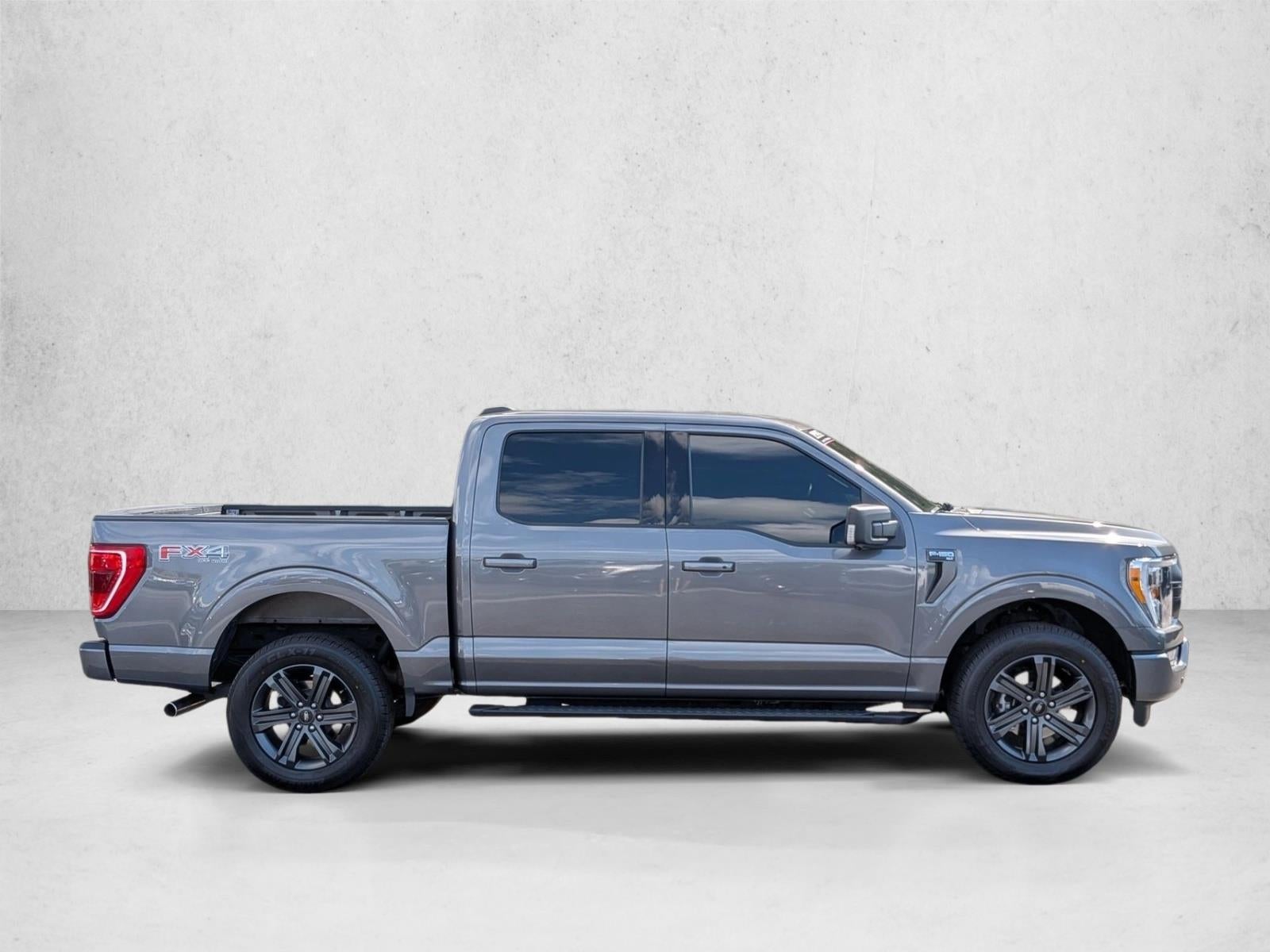 2023 Ford F-150 XLT 4WD SuperCrew 5.5' Box