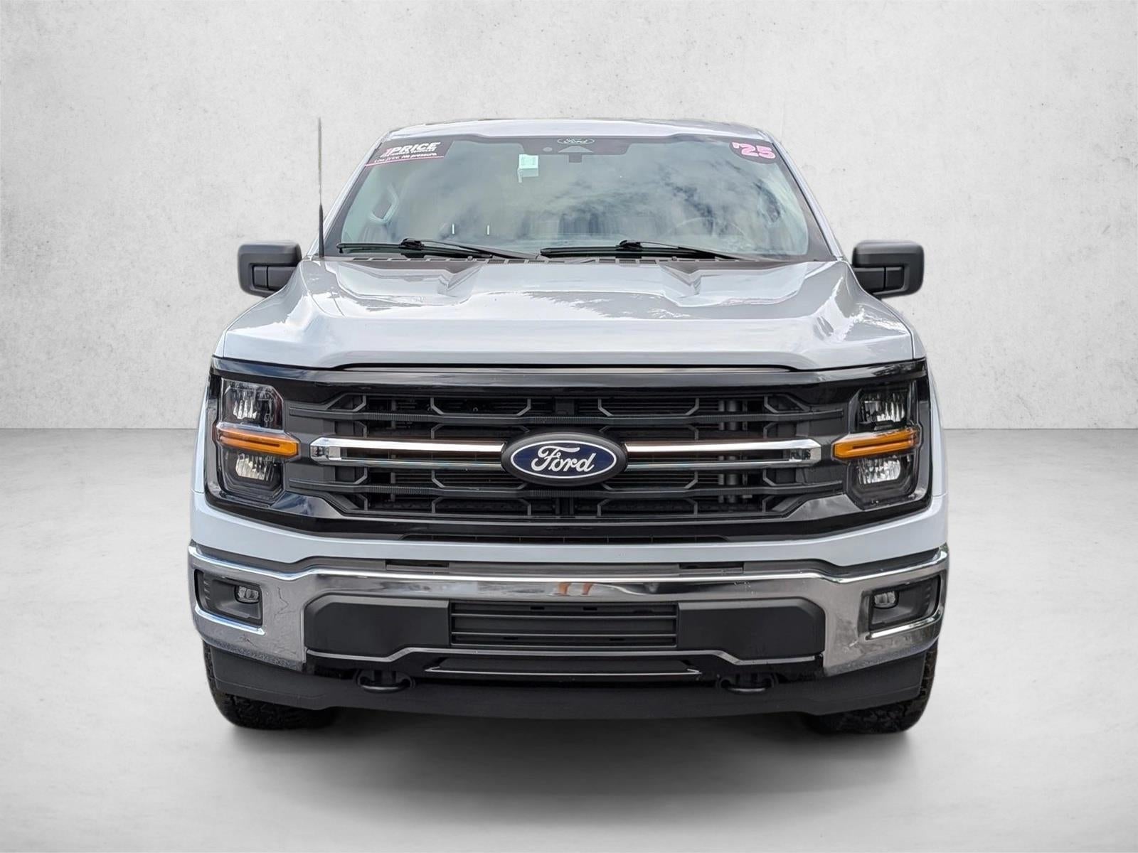 2025 Ford F-150 XLT 4WD SuperCrew 5.5' Box