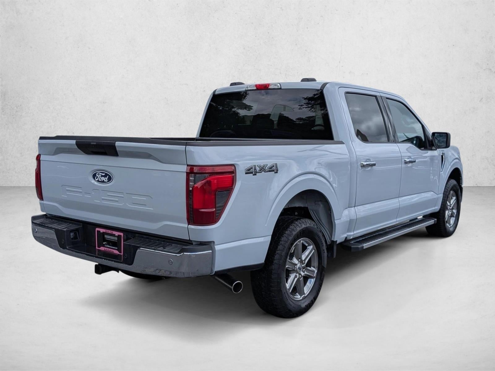 2025 Ford F-150 XLT 4WD SuperCrew 5.5' Box