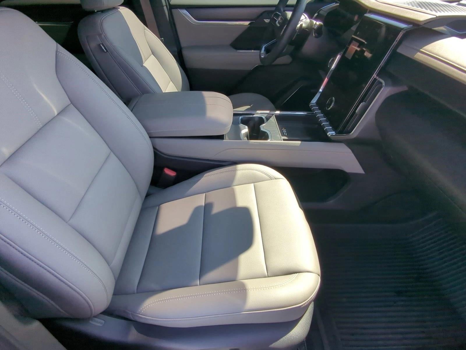 2026 GMC Acadia FWD Elevation